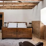 Ansitz Thierburg Suites